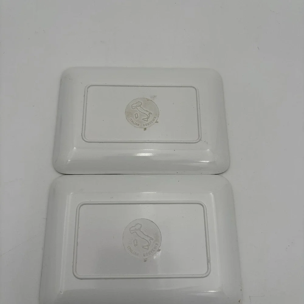 2 Melamine Souvenir ITALY Trinket Coin‎ Trays Vintage
